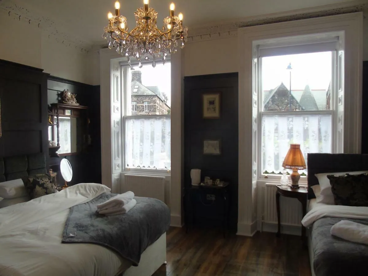 The Warren Belfast Bed & Breakfast