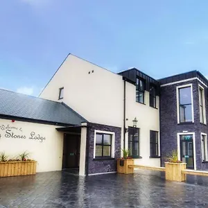 Standing Stones Hotel