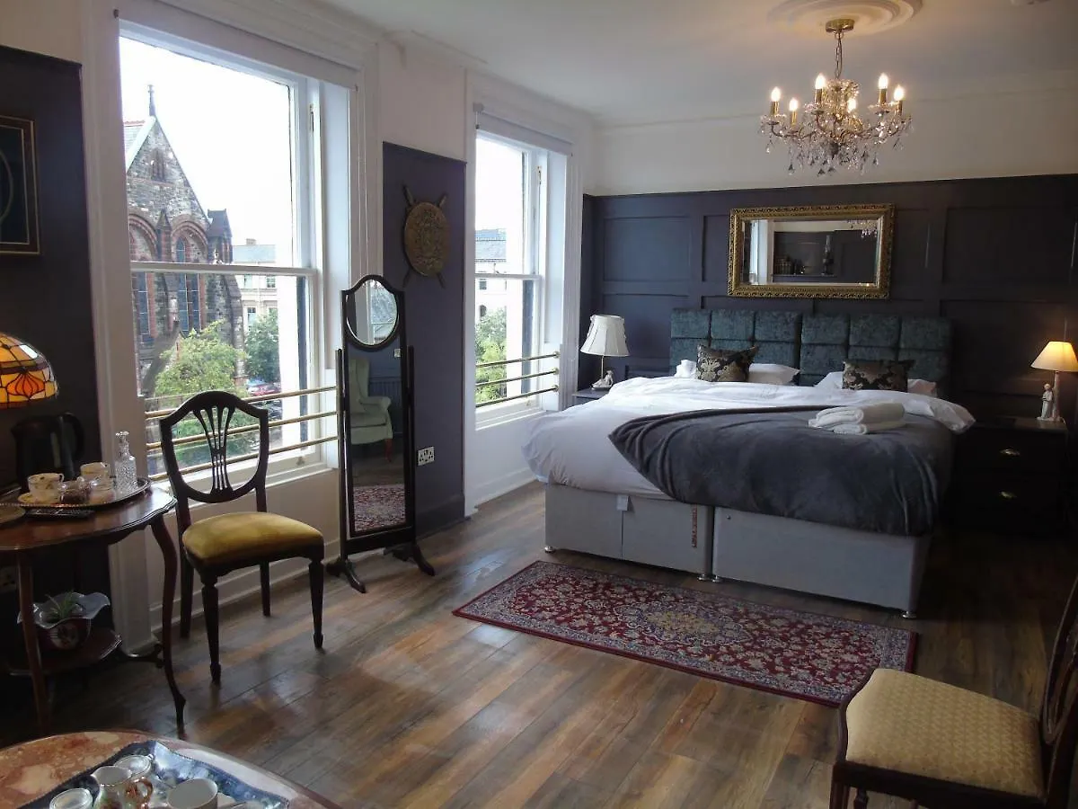 The Warren Belfast Bed & Breakfast