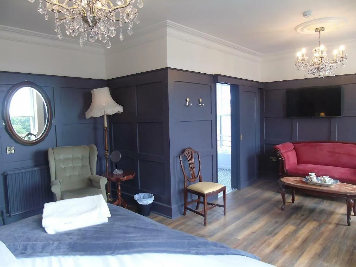 Bed and Breakfast The Warren Belfast