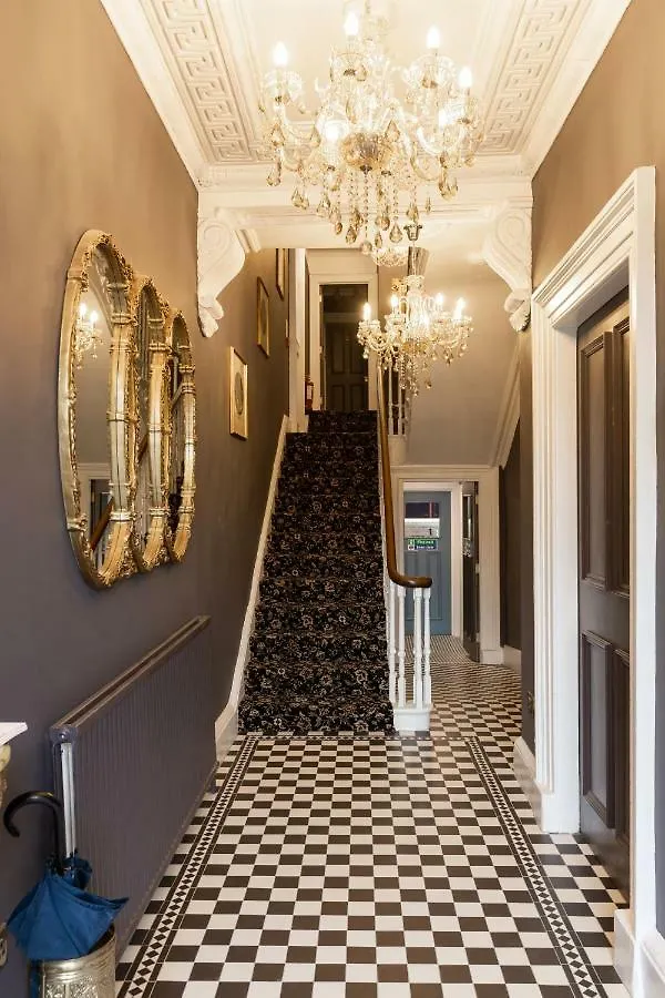 Bed & Breakfast Bed and Breakfast The Warren Belfast